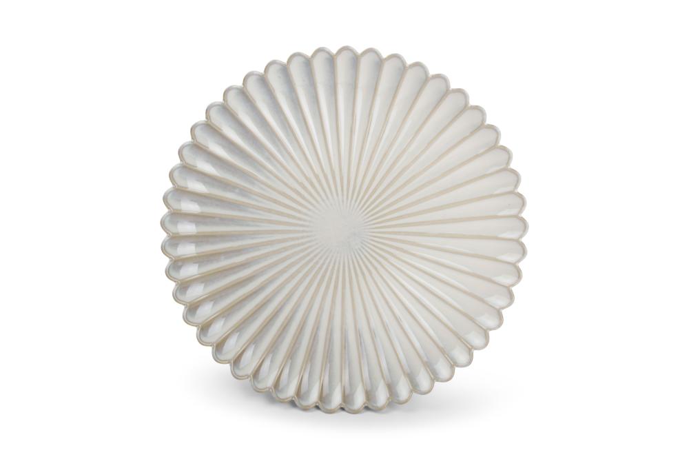 Plate 28,5cm nuance white Lotus